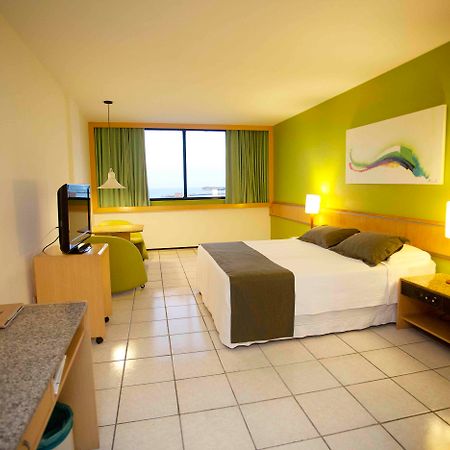 Marina Park Hotel ฟอร์ตาเลซา ภายนอก รูปภาพ A typical hotel room