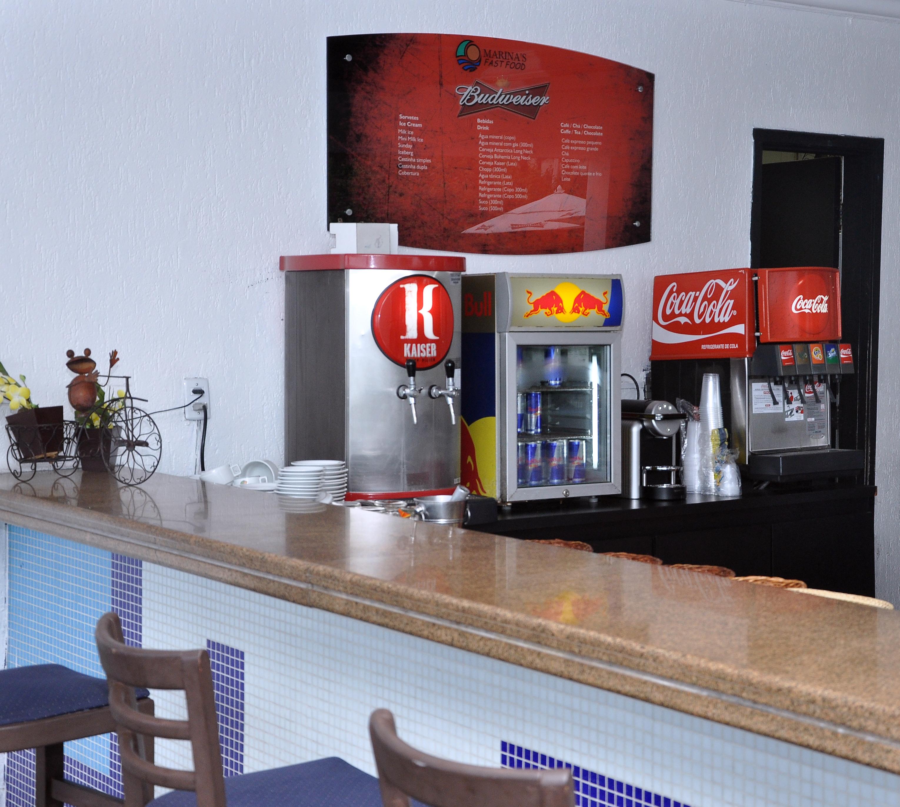 Marina Park Hotel ฟอร์ตาเลซา ภายนอก รูปภาพ A 3D rendering of a bar